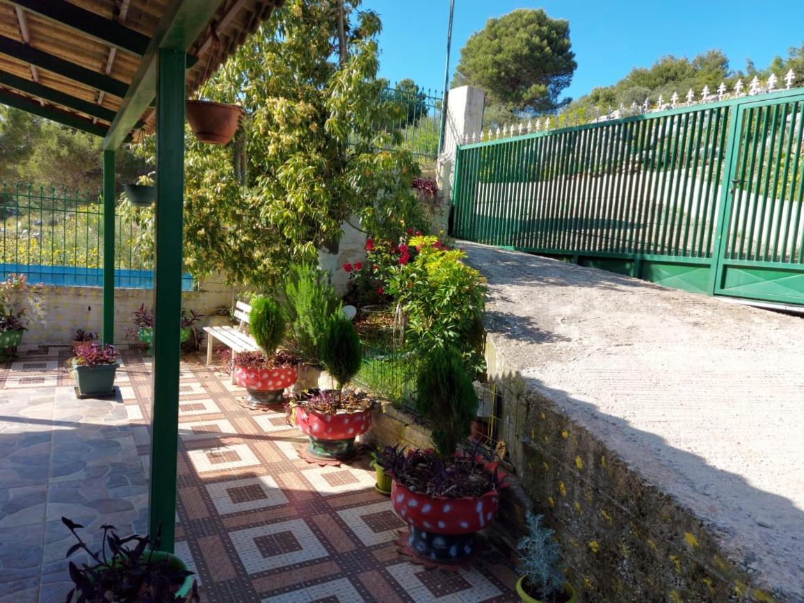 Villa Luiza Sarande Luaran gambar