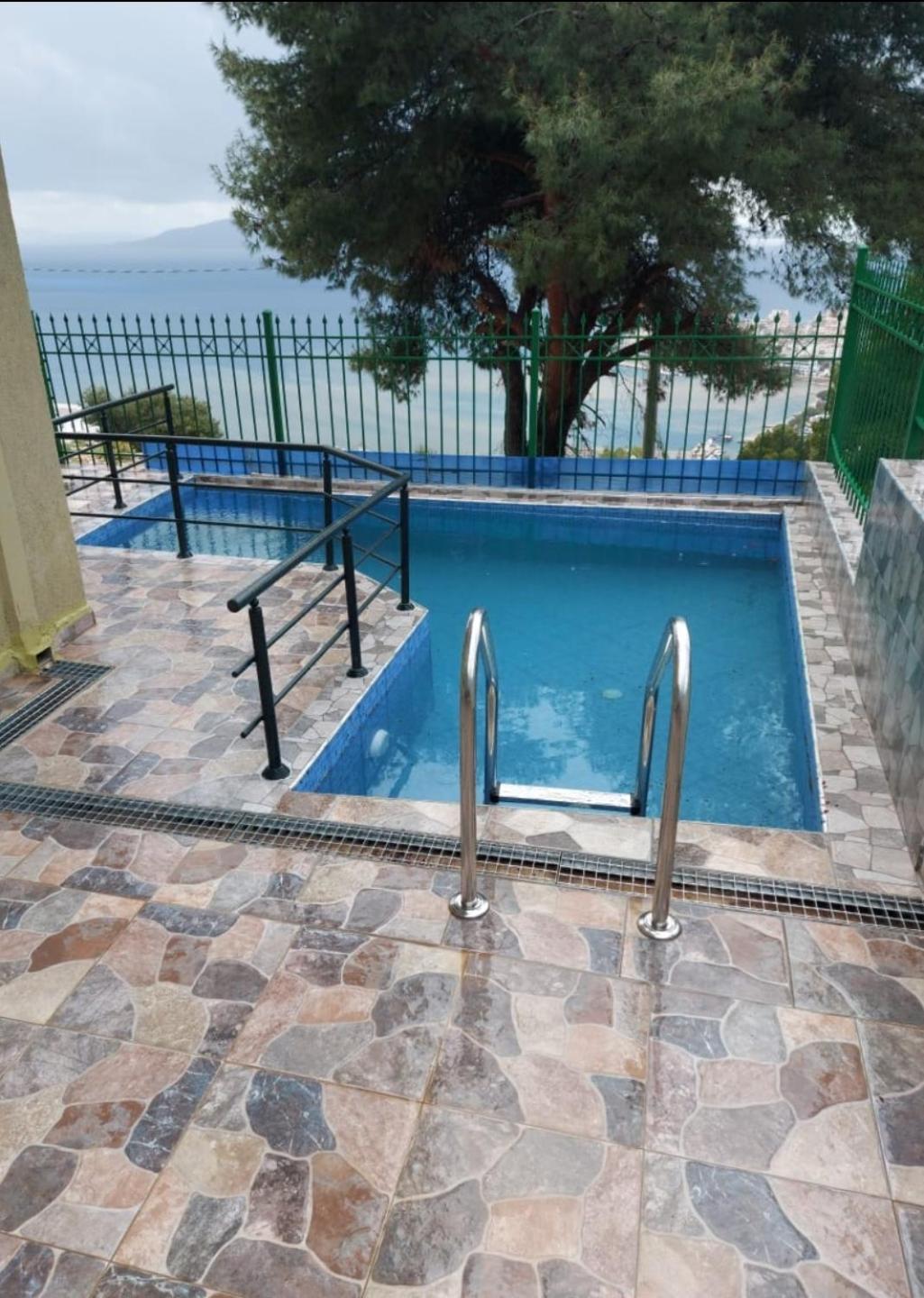 Villa Luiza Sarande Luaran gambar