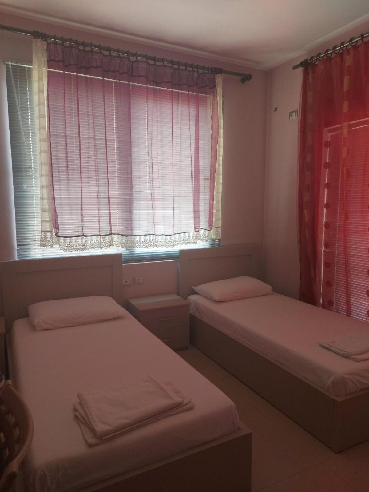 Villa Luiza Sarande Bilik gambar