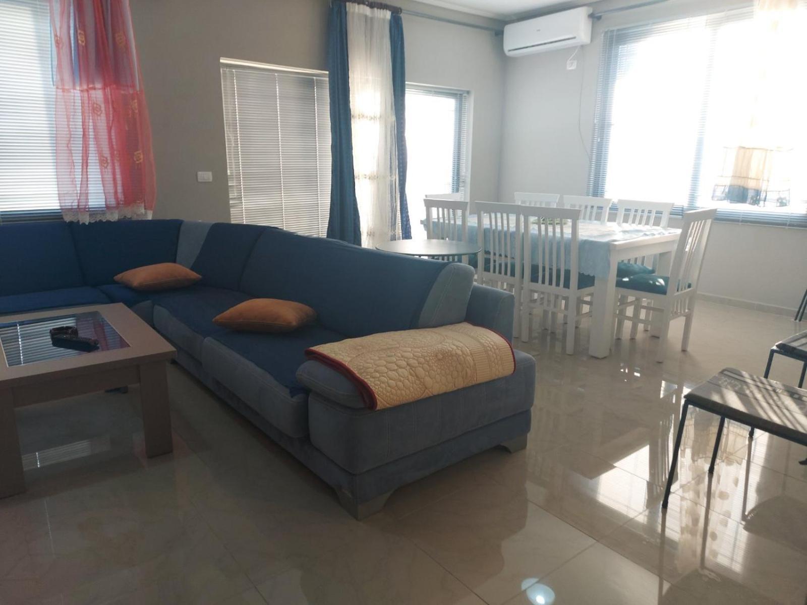 Villa Luiza Sarande Bilik gambar